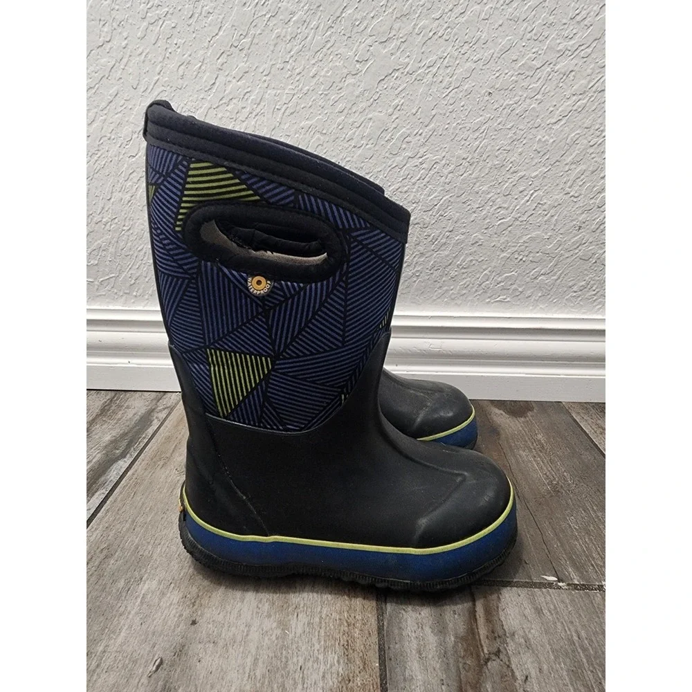 Bogs Neo Classic GEO Green Waterproof Snow Rain Boots Black Pull Sz 10